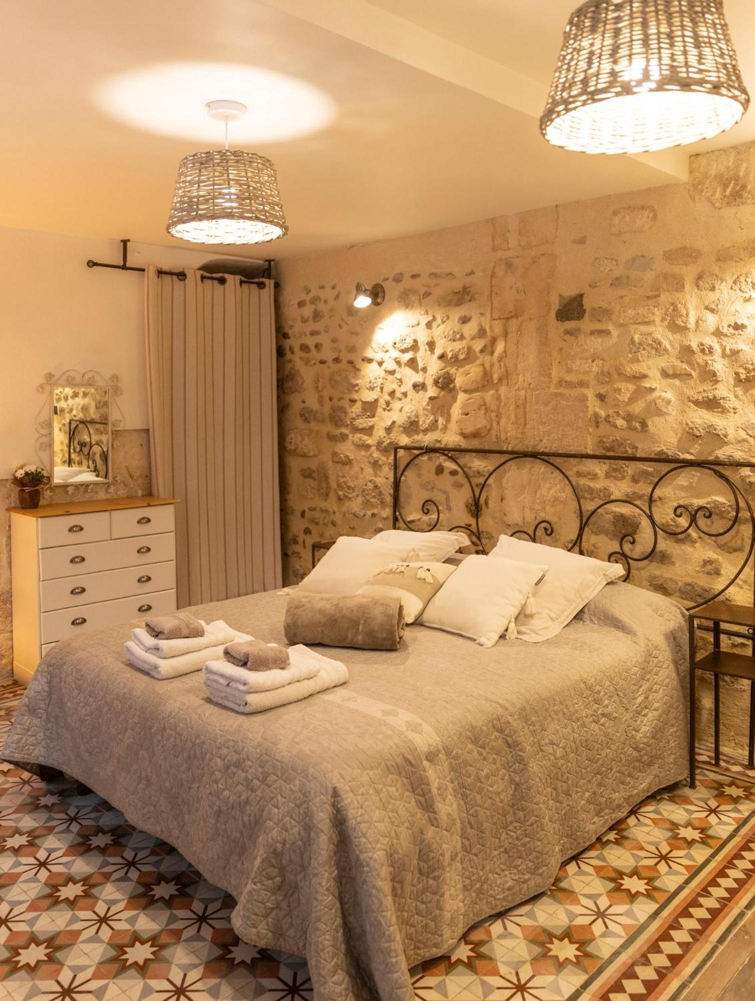 דירות Eyragues Instant En Provence מראה חיצוני תמונה